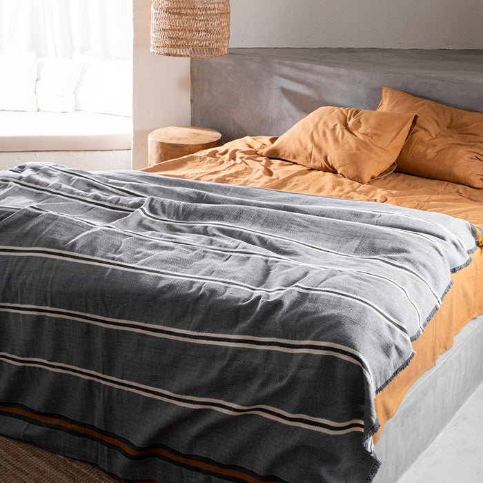 Aren Linen Bedspread